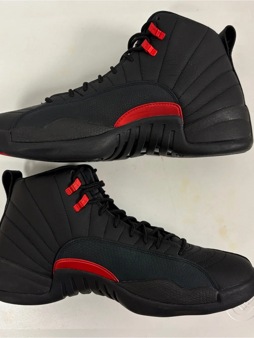 Jordan 12 Retro Bloodline (CT8013-003), Size 11